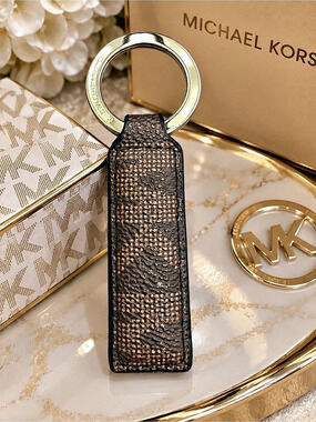 Michael Kors Brown Signature Key Fob Keychain – Silver-Tone Hardware